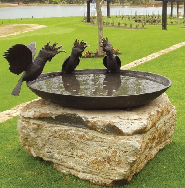 20+ Beautiful Garden Sculpture Ideas - Page 12 of 24